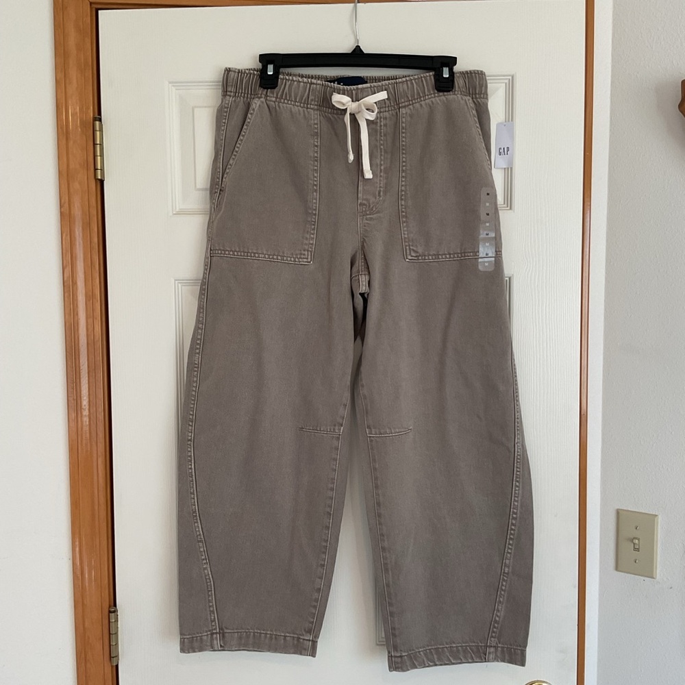 GAP Wide Leg Pants in Taupe